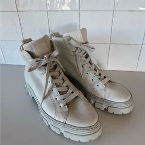 Paul Green Women's Ankle Boots in soft ice